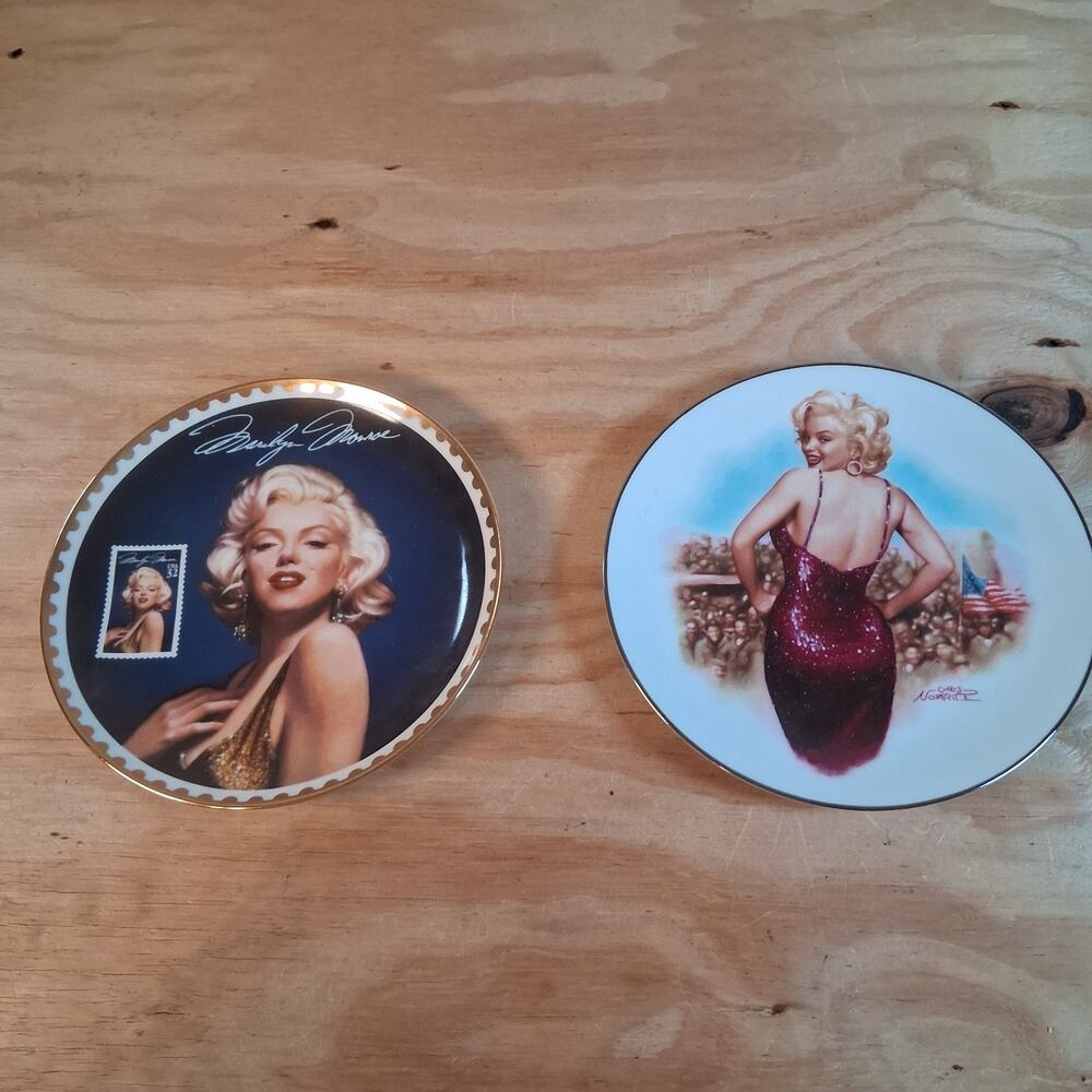 Vtg Marilyn Monroe Plates Set Of 2 Collectible Plates Regal Plate Boys In Korea